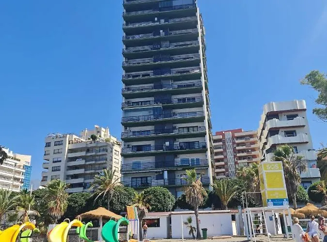 Apto En El Centro, Junto A La Playa, Appartamento Marbella