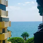 Apto En El Centro, Junto A La Playa, * 马尔韦利亚